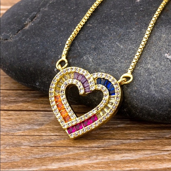 Jewelry - Beautiful Rainbow Heart Necklace